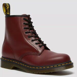 1460 Smooth Leather Lace Up Boots in Cherry red (Women US 6/ Men US 5/ EU 37)